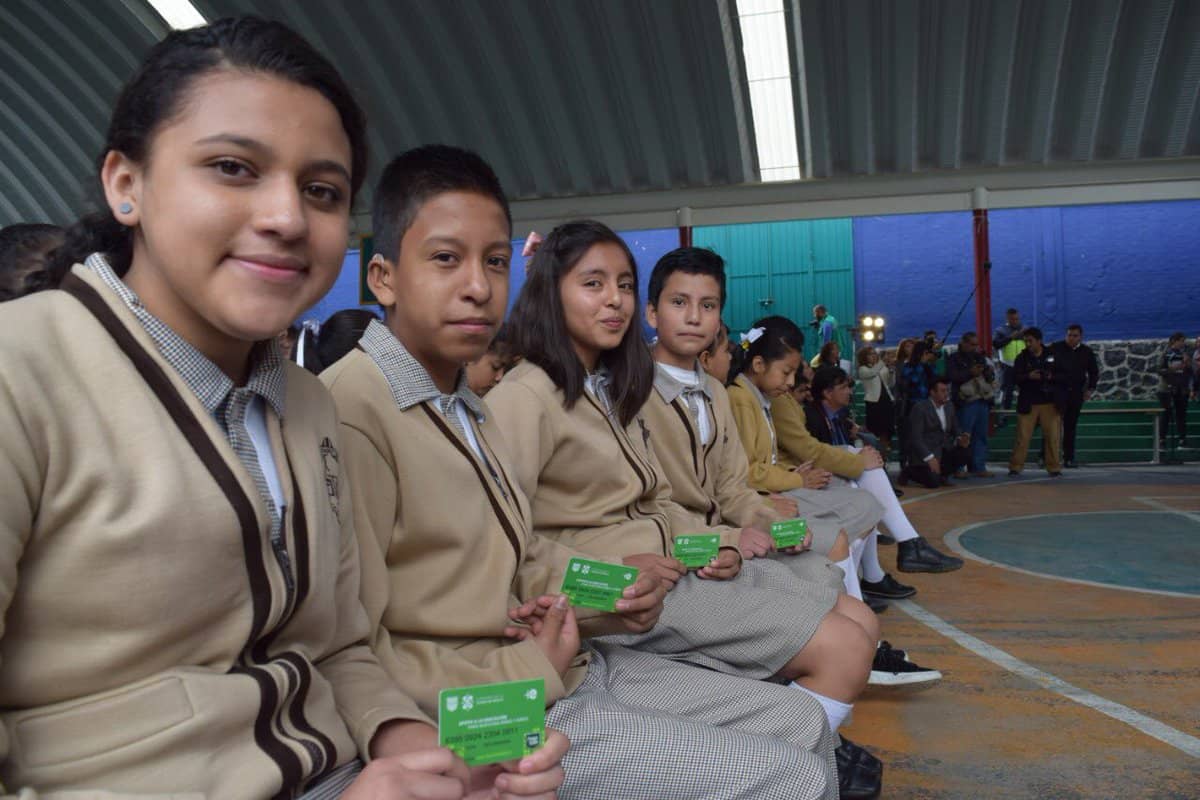 Comedor gratis, útiles escolares y otros apoyos de secundaria para tu hijo en la CDMX portada 4