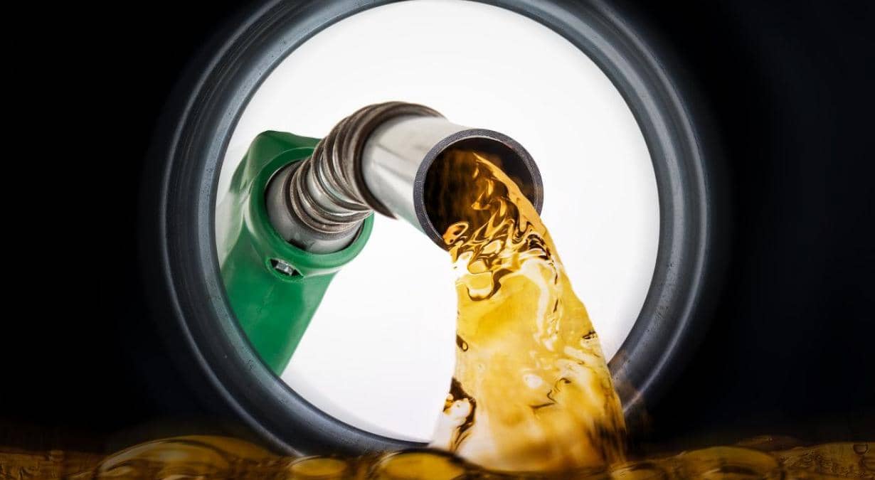 como-detectar-y-que-hacer-con-la-gasolina-adulterada-2