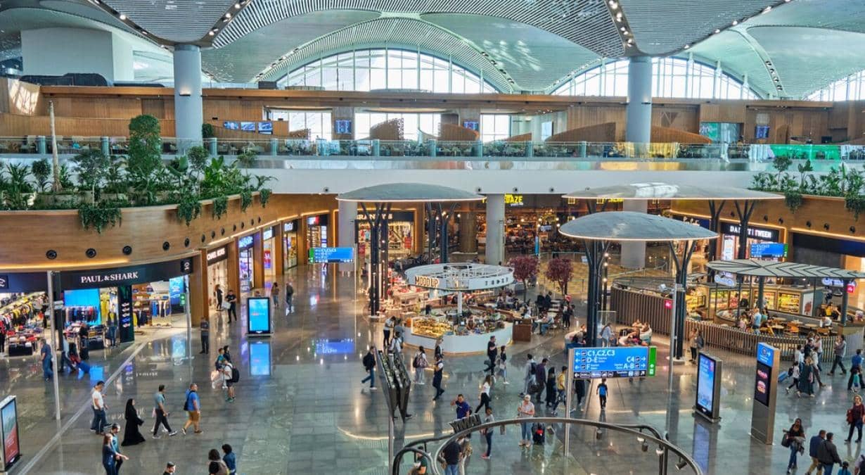 Crece-afluencia-centros-comerciales-México-contagios-Covid
