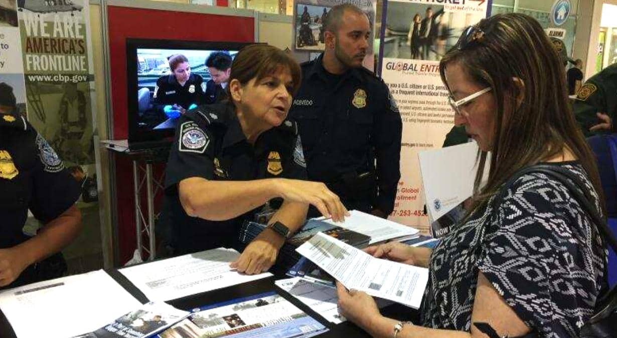 Oficial-de-la-CBP-Estados-Unidos