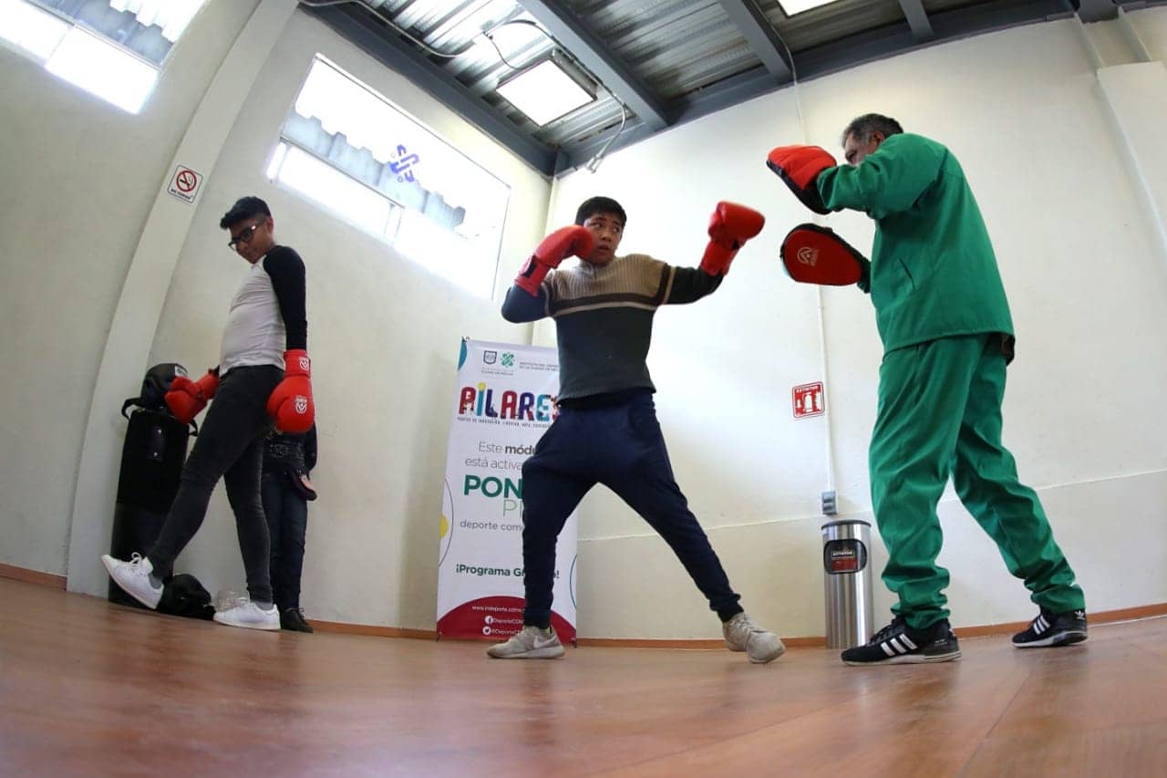 Clase masiva de box