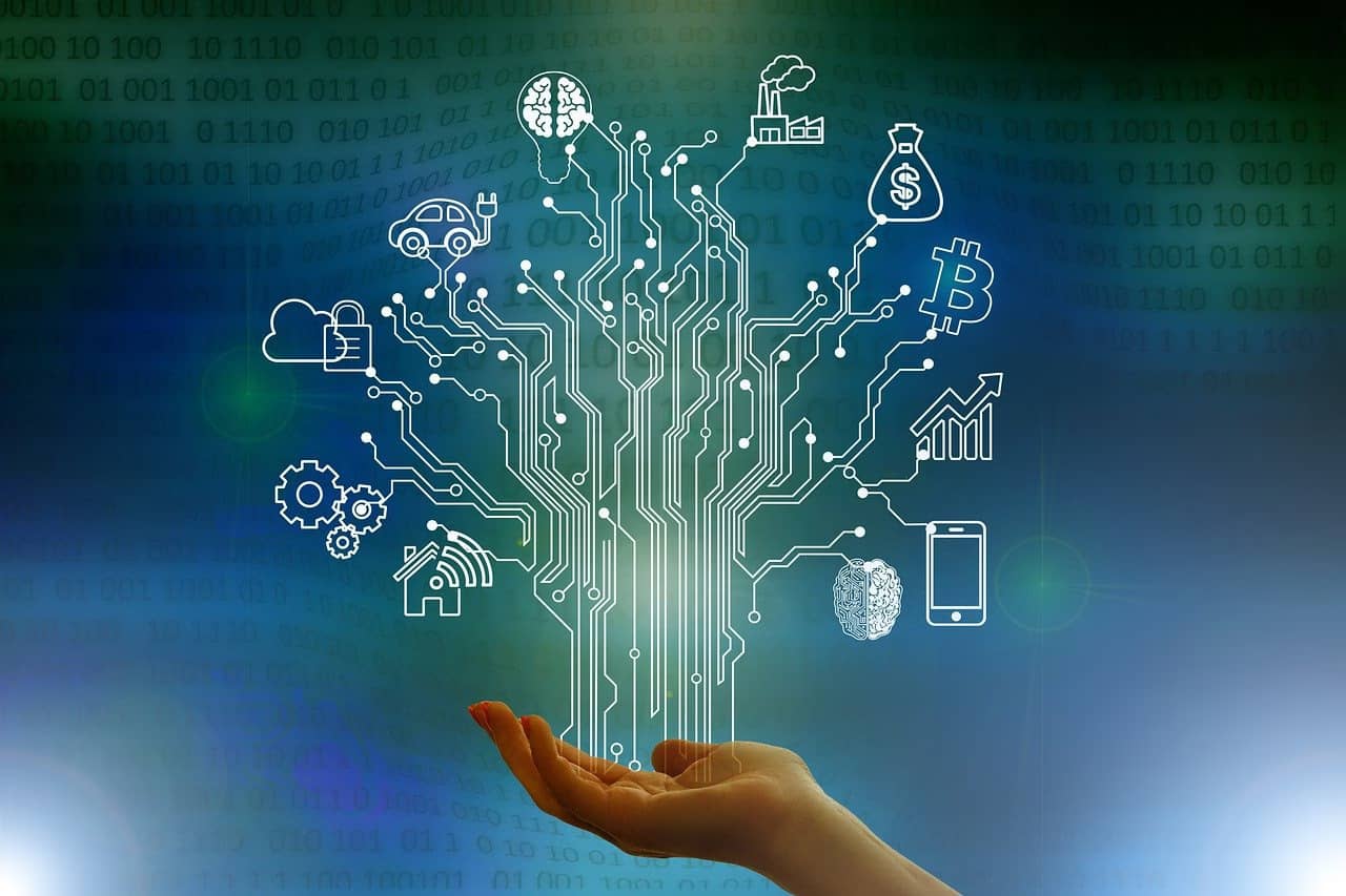 La escasez de habilidades relacionadas con la IA (desde la competencia en aprendizaje automático, ingeniería rápida y ciencia de datos hasta la comprensión de las implicaciones éticas de la IA) se está convirtiendo en un gran obstáculo para implementar la tecnología de manera efectiva. Foto: Pixabay.