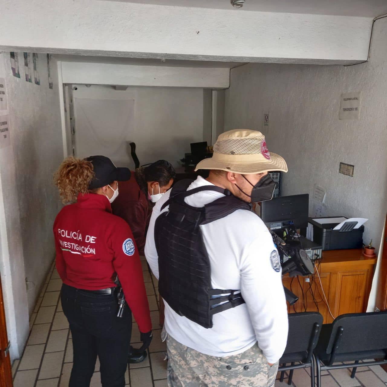 detienen a dos por vender licencias de conducir de guerrero falsas 2