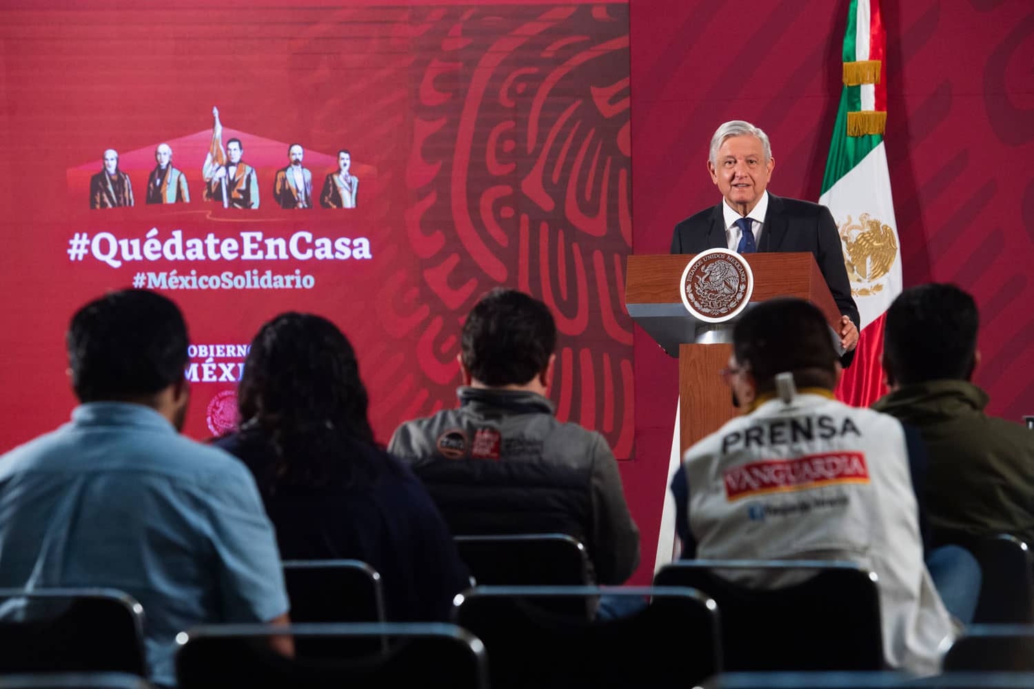 Así AMLO moviliza al gobierno para atacar a periodistas, incluso a quienes lo apoyaron 1